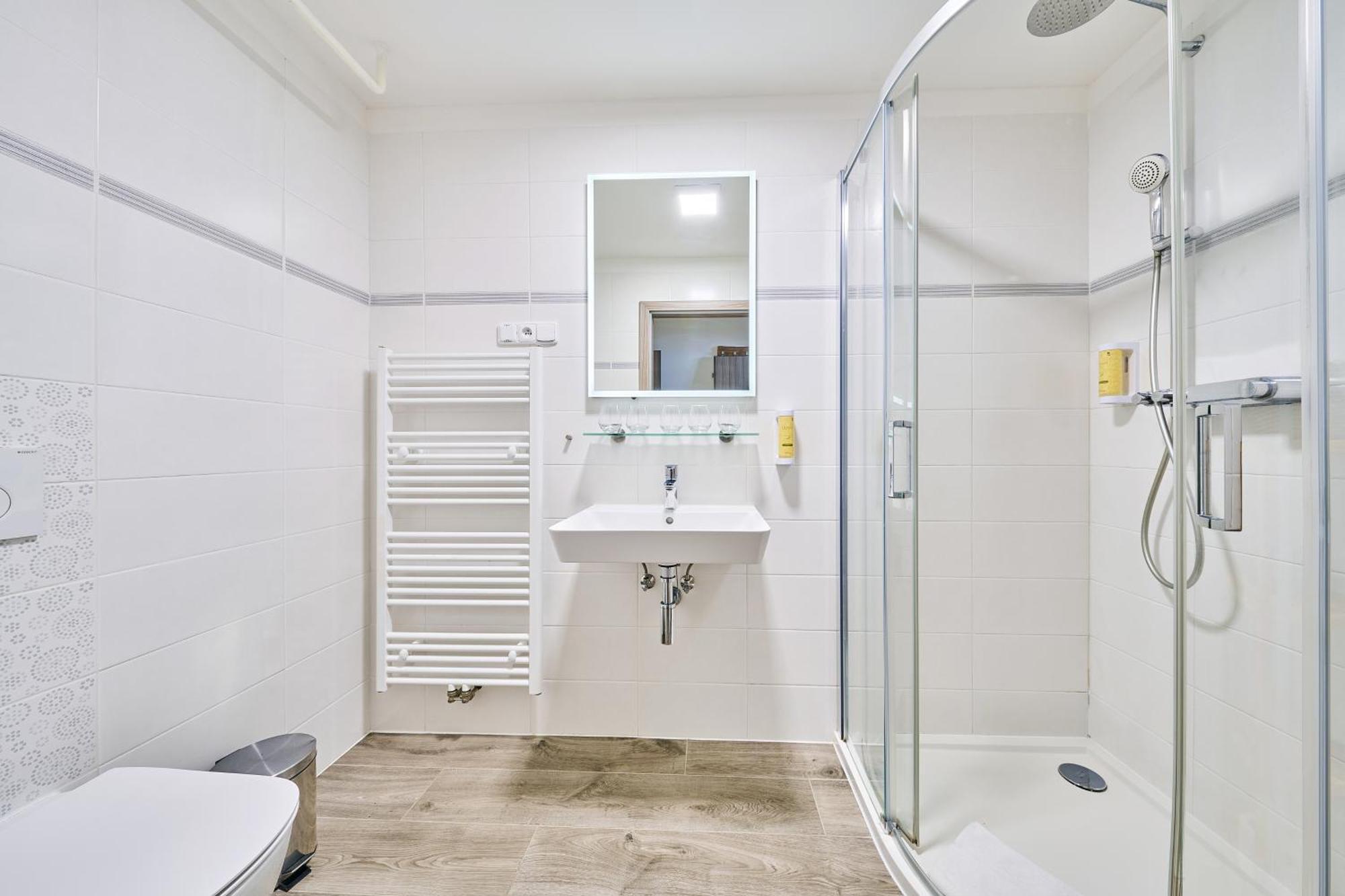 Hotel Obzor 페츠 포트 스네스코우 외부 사진