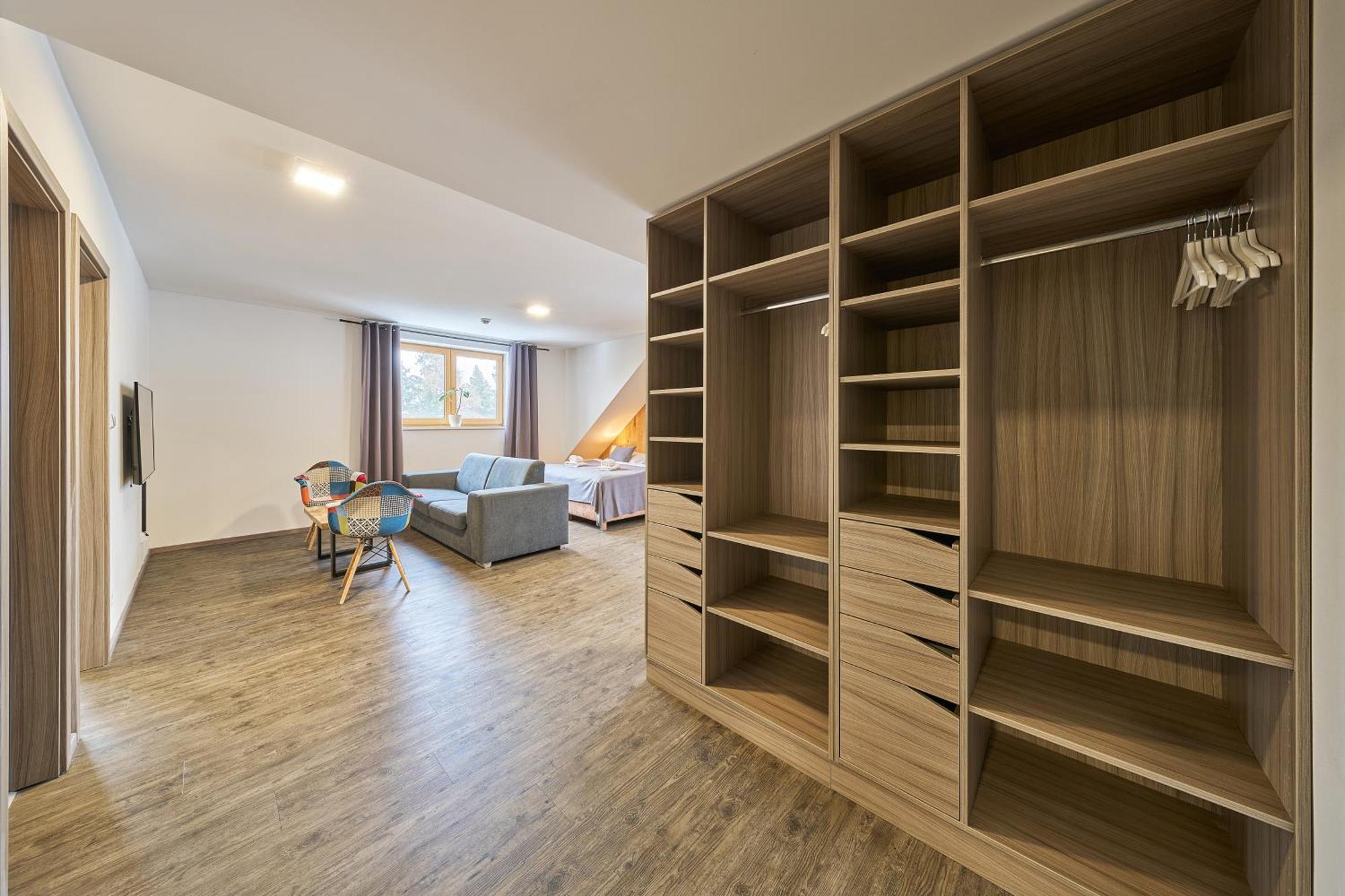 Hotel Obzor 페츠 포트 스네스코우 외부 사진