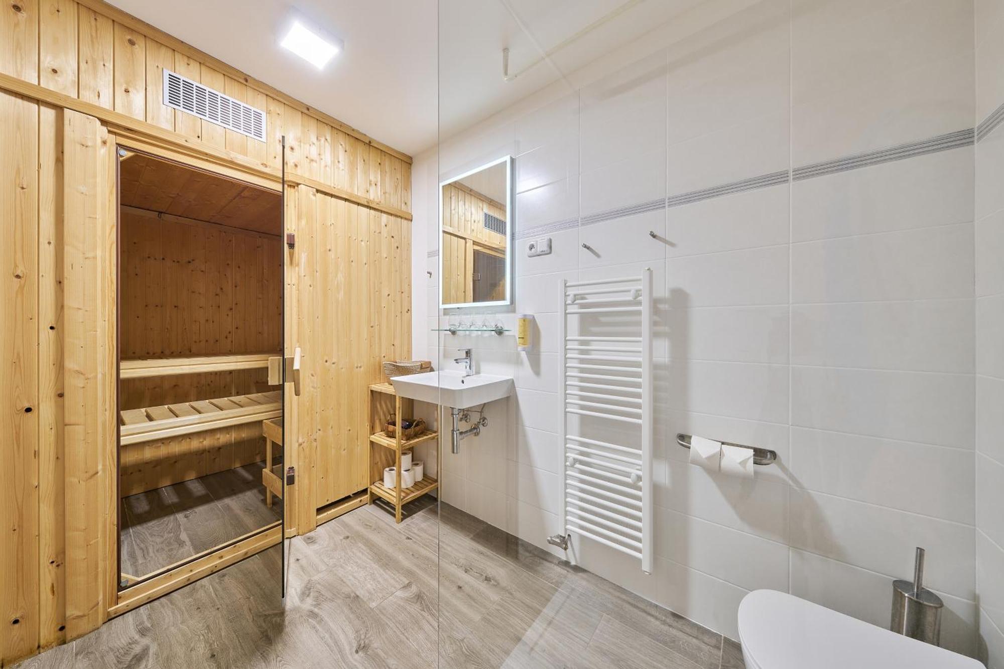 Hotel Obzor 페츠 포트 스네스코우 외부 사진
